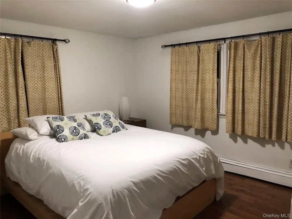 41 Columbine Avenue Hampton Bays, NY 11946