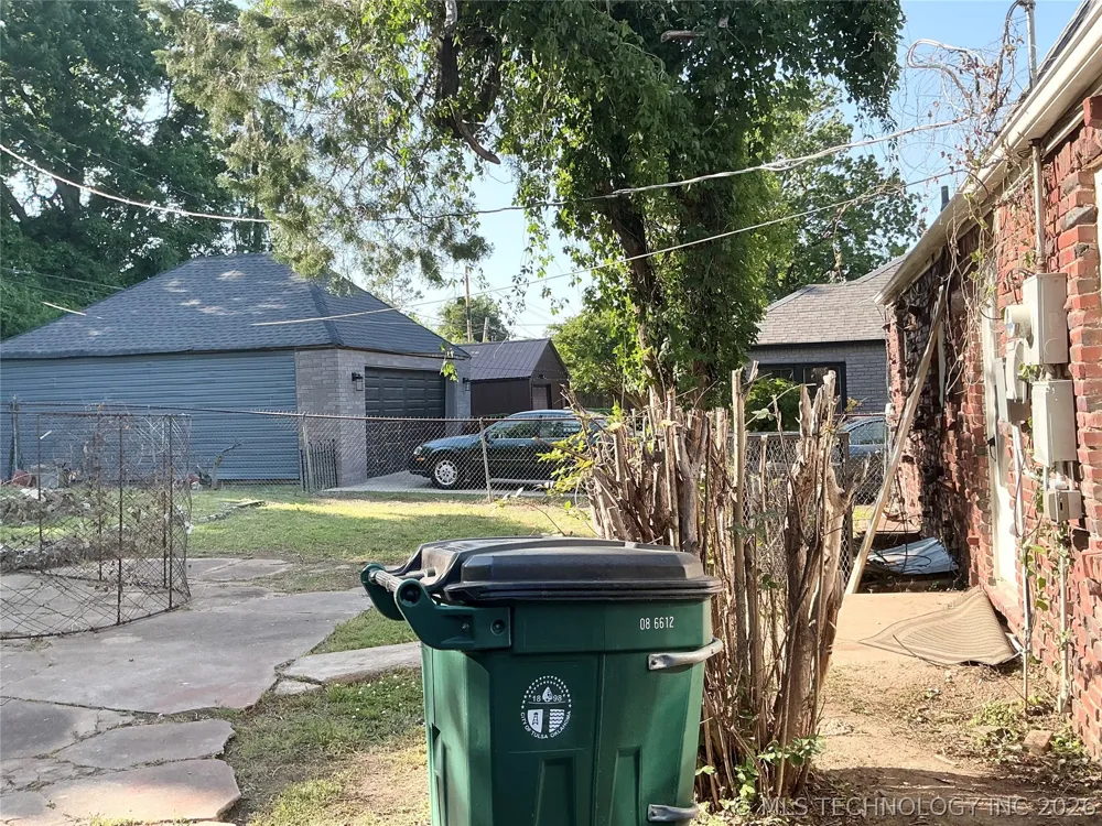 2424 Boston Avenue Tulsa, OK 74106