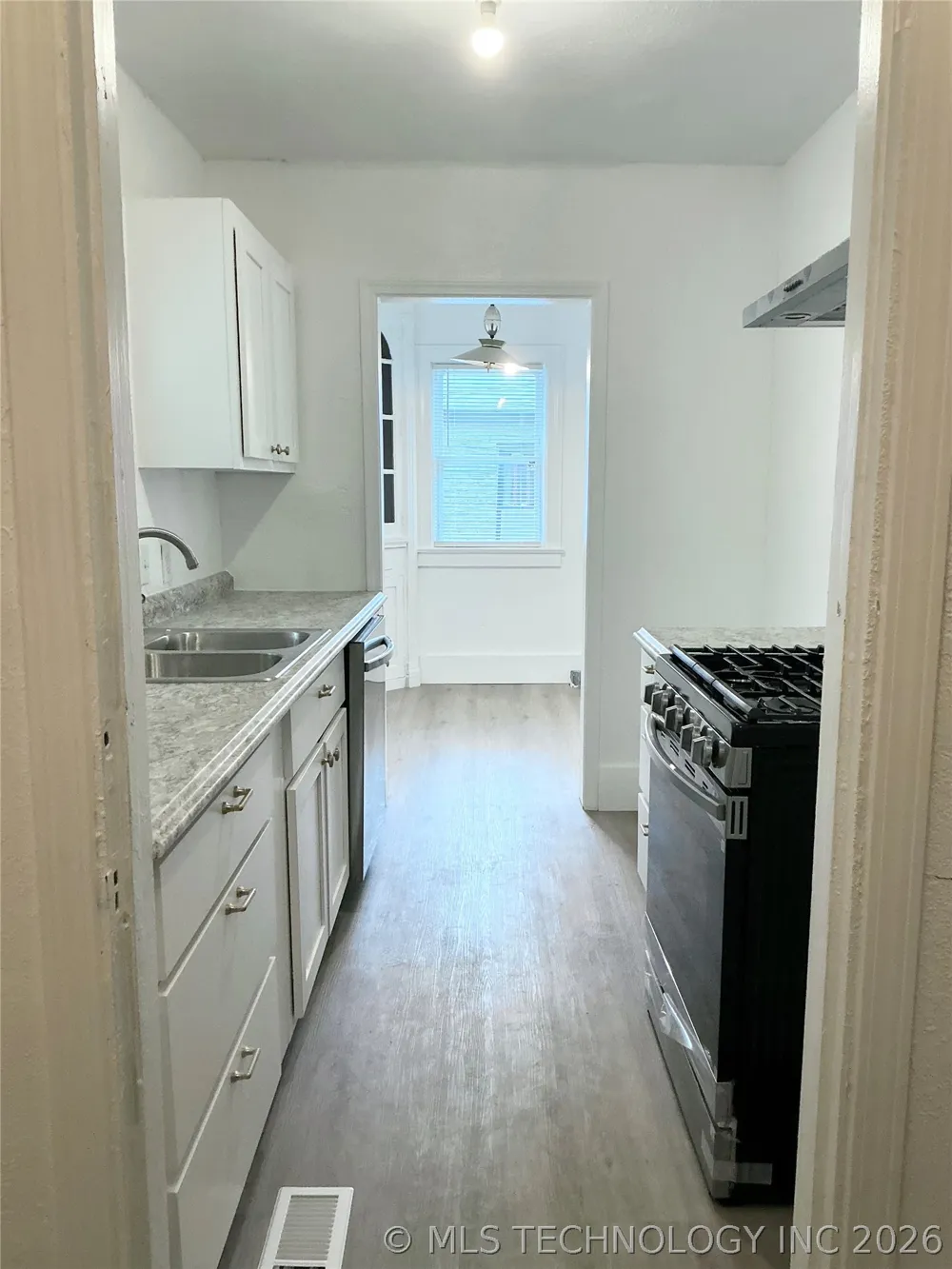 2424 Boston Avenue Tulsa, OK 74106