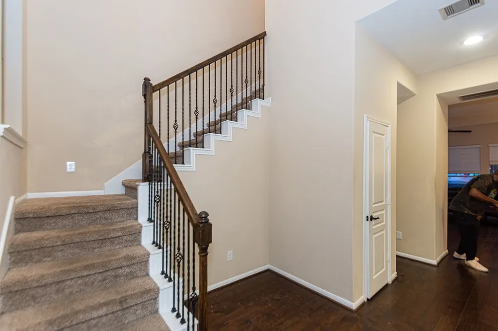 9158 Sunlight Oak Lane Houston, TX 77070