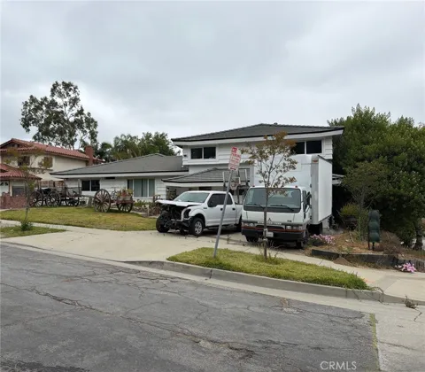 14551 Eadbrook