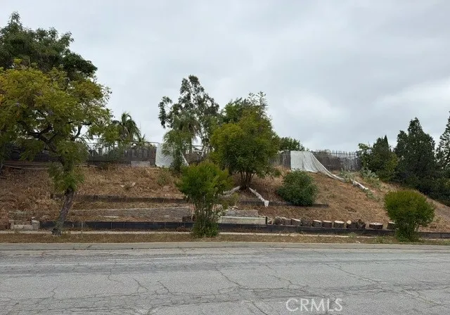 14551 Eadbrook Hacienda Heights, CA 91745