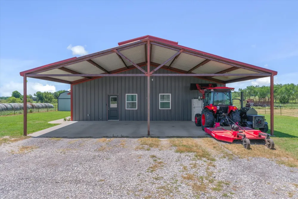 1026 Vz County Road 2115 Canton, TX 75103
