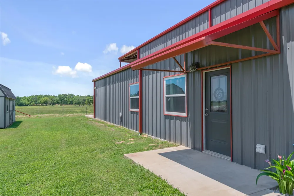 1026 Vz County Road 2115 Canton, TX 75103