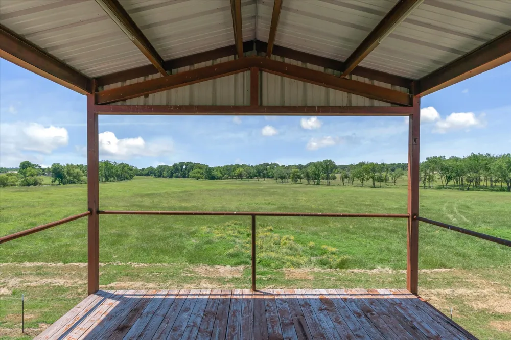 1026 Vz County Road 2115 Canton, TX 75103