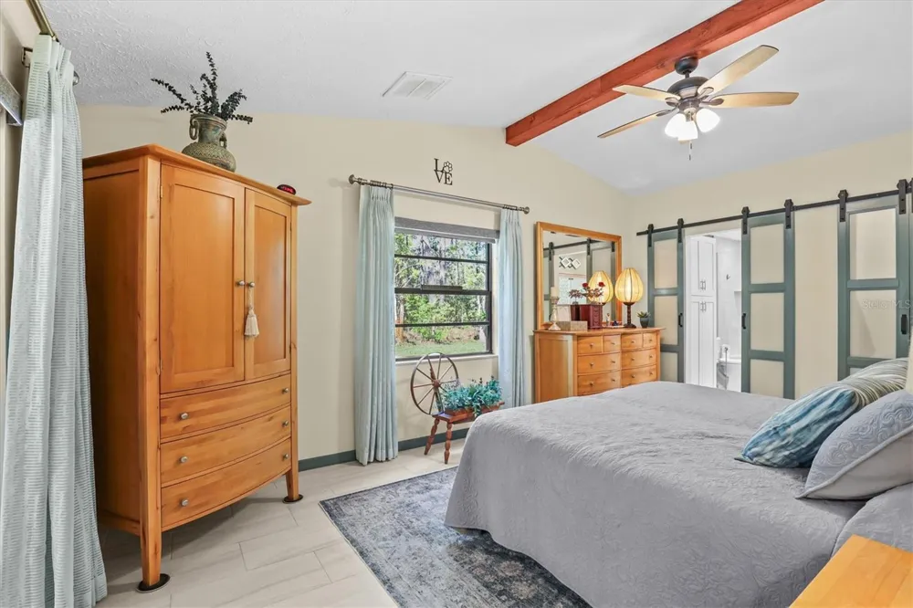 9032 BIRMINGHAM AVENUE Weeki Wachee, FL 34613