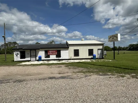 4923 County Road 227
