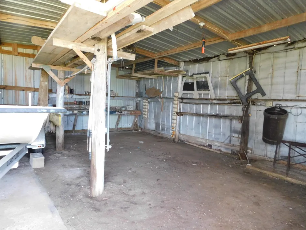 268 S Ocean Drive Port Lavaca, TX 77979