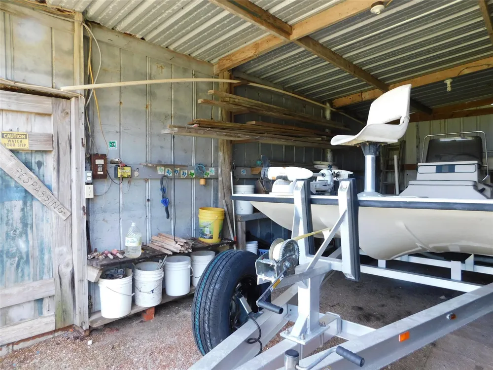 268 S Ocean Drive Port Lavaca, TX 77979