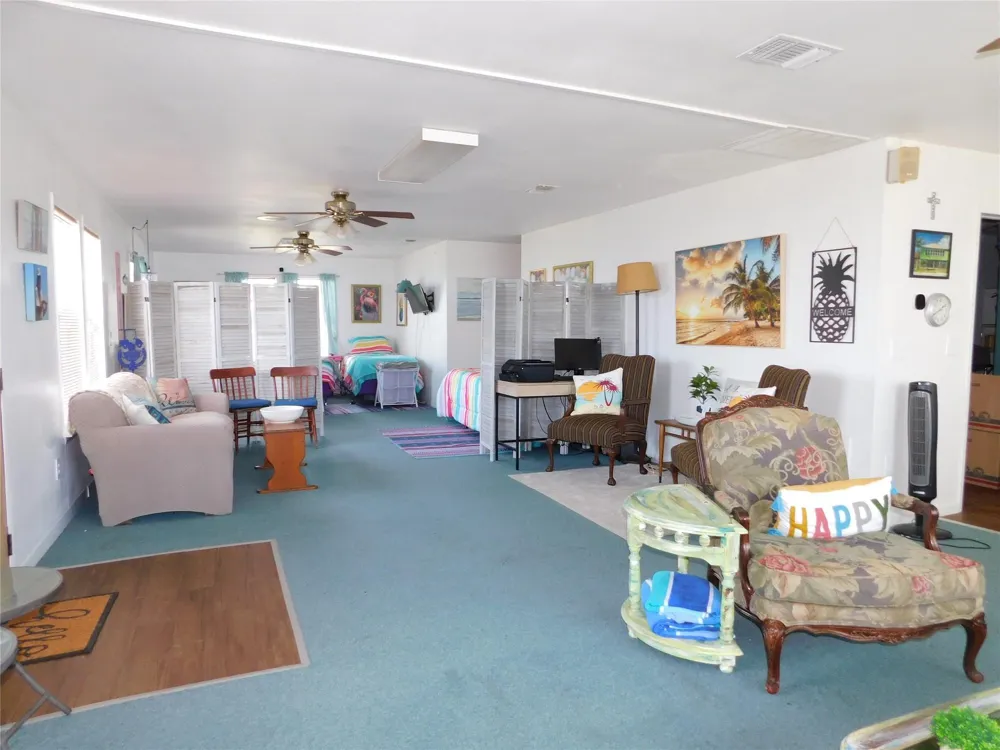 268 S Ocean Drive Port Lavaca, TX 77979