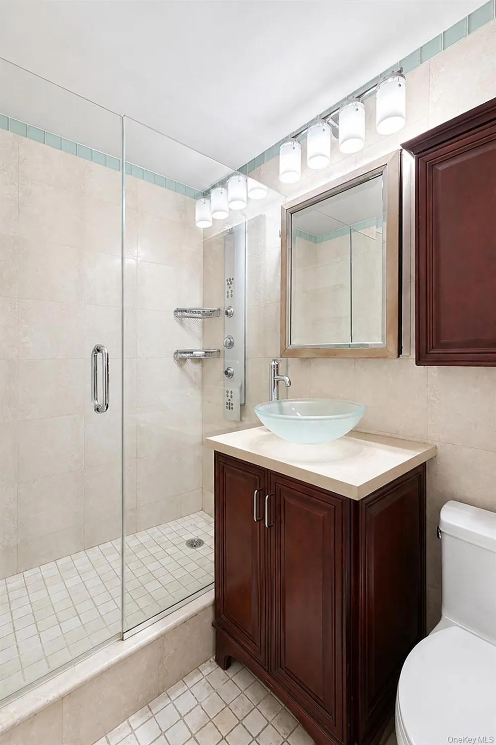 112-01 Queens Boulevard #21B Forest Hills, NY 11375