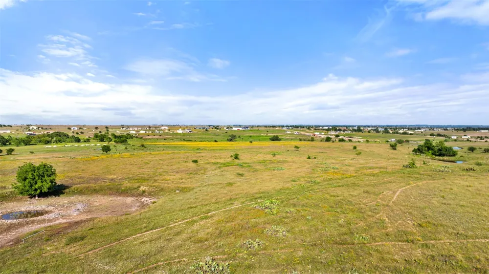 4501 210 County Road Bertram, TX 78605
