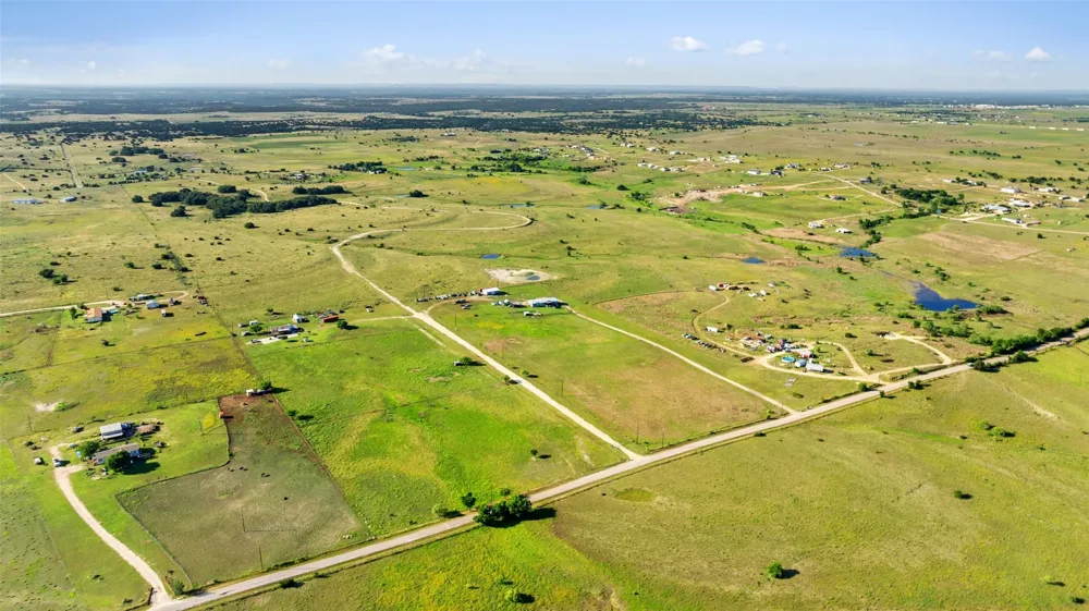 4501 210 County Road Bertram, TX 78605