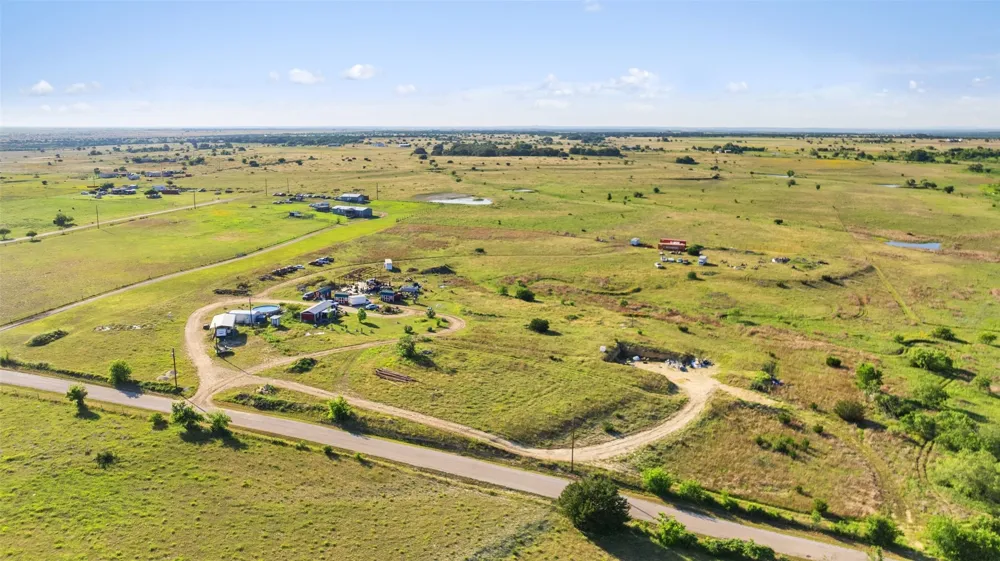 4501 210 County Road Bertram, TX 78605