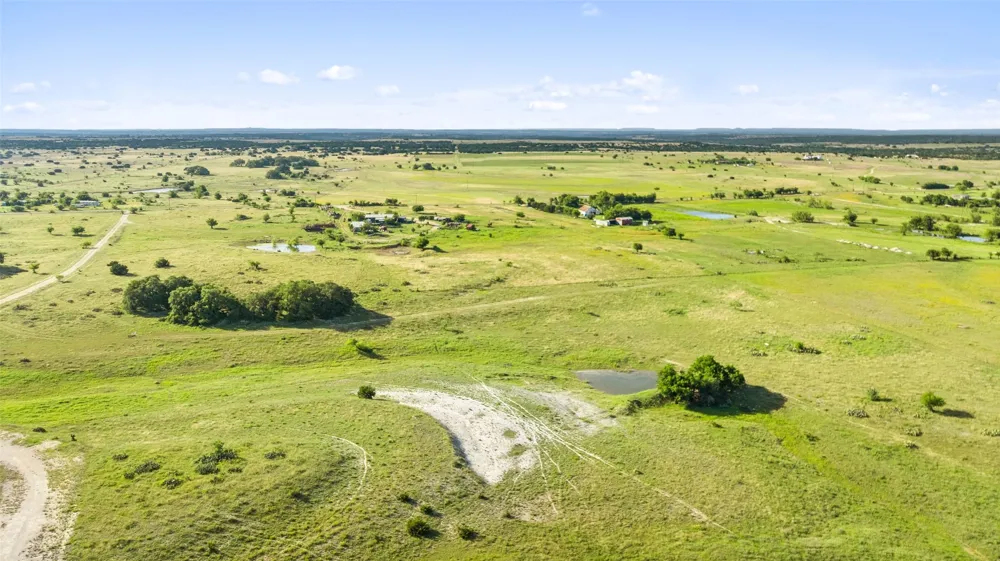 4501 210 County Road Bertram, TX 78605