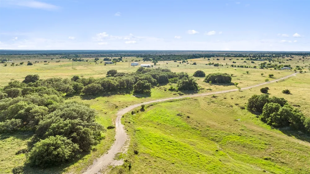 4501 210 County Road Bertram, TX 78605
