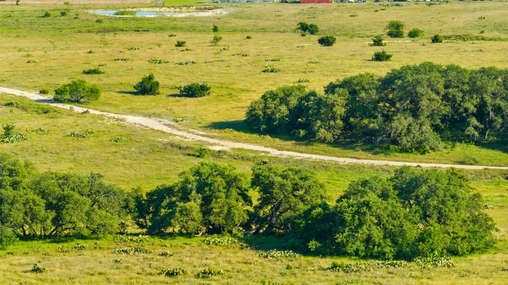 4501 210 County Road Bertram, TX 78605