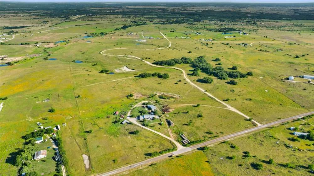4501 210 County Road Bertram, TX 78605