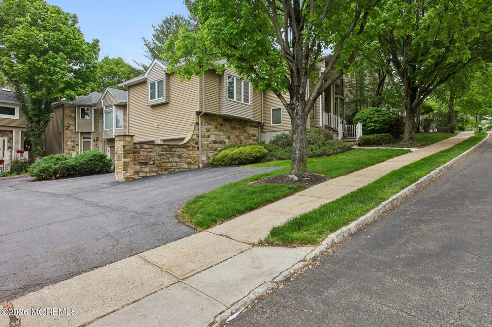 163 Clarken Drive #105 West Orange, NJ 07052