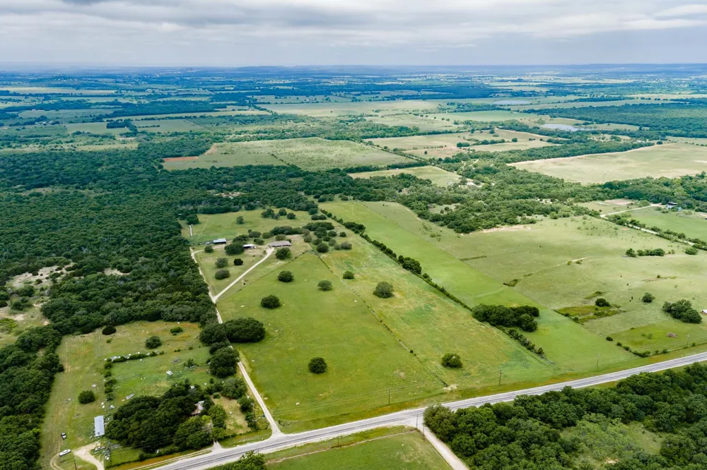 FM 880 S Cross Plains, TX 76443