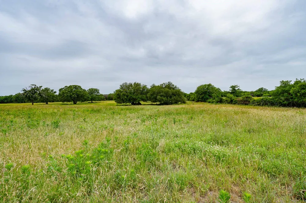 FM 880 S Cross Plains, TX 76443