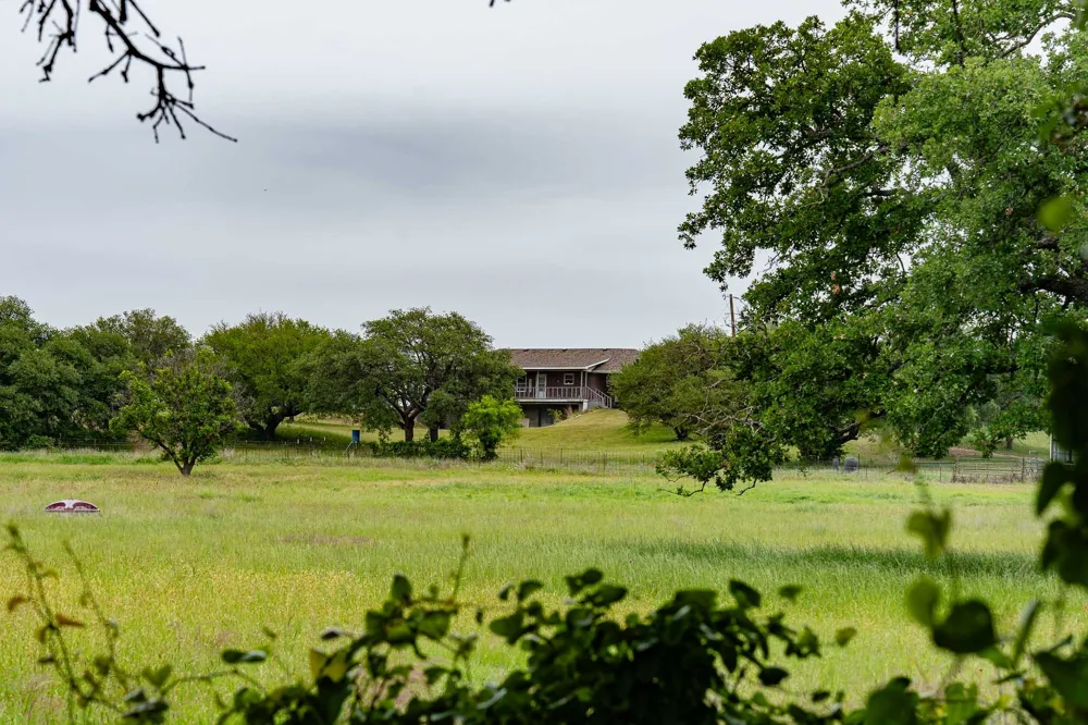 FM 880 S Cross Plains, TX 76443