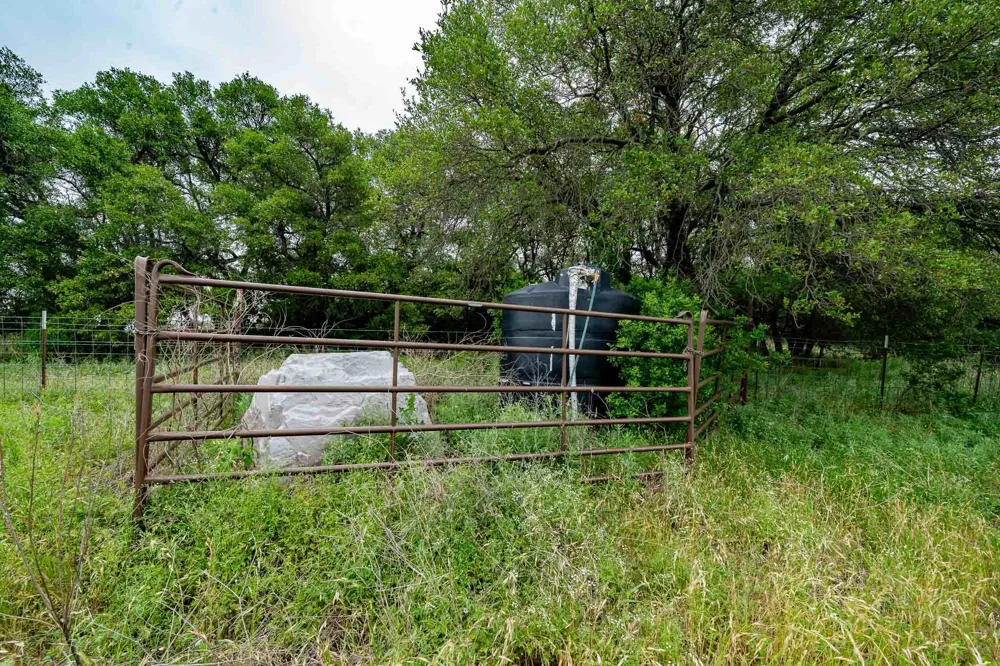 FM 880 S Cross Plains, TX 76443