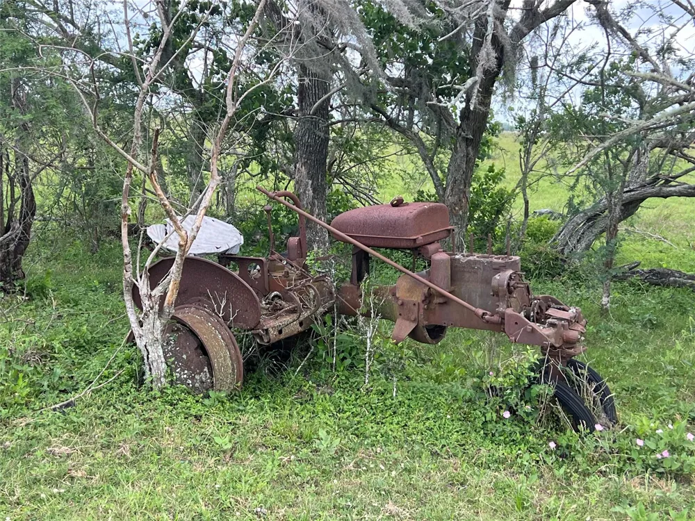 14113 Peters Road Needville, TX 77461