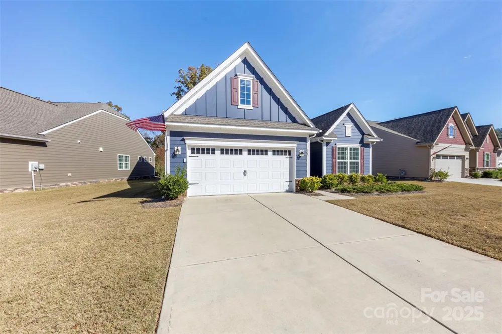 129 Picasso Trail Mount Holly, NC 28120