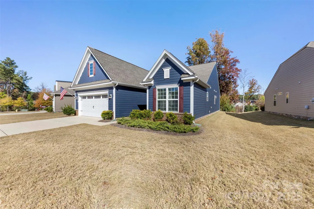 129 Picasso Trail Mount Holly, NC 28120