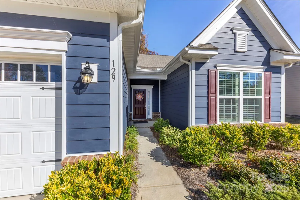 129 Picasso Trail Mount Holly, NC 28120