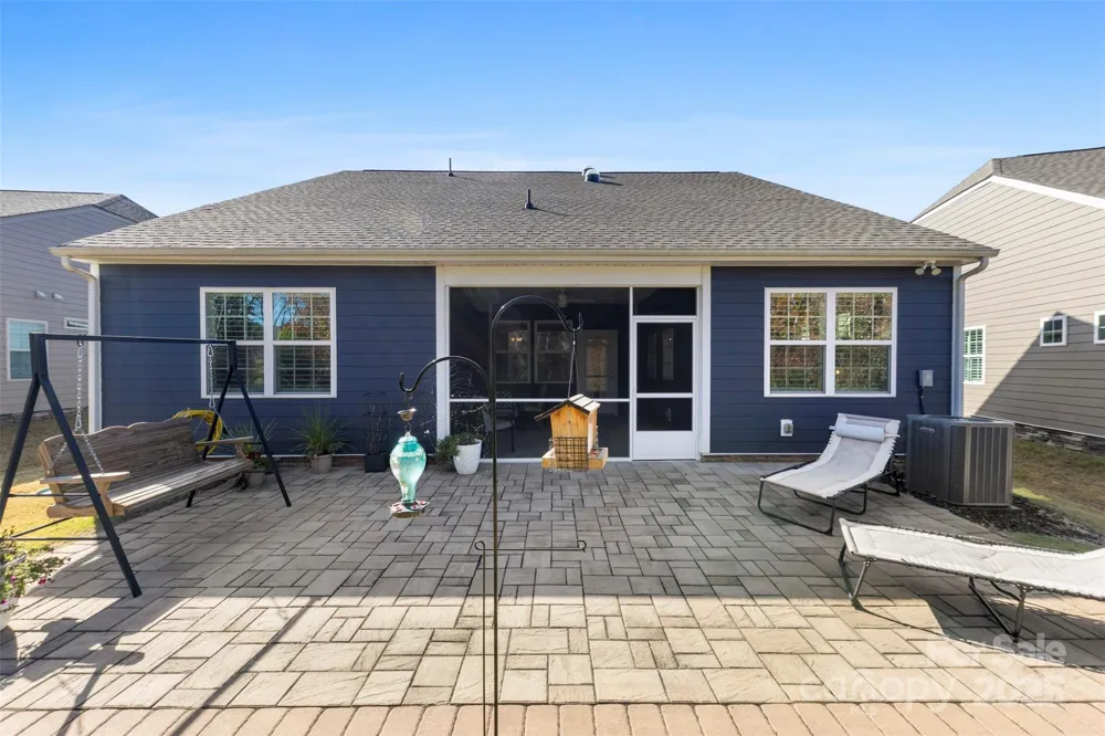 129 Picasso Trail Mount Holly, NC 28120