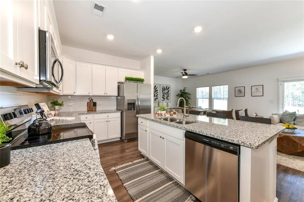 12006 Crosswicks Road #Sunburst Union City, GA 30291
