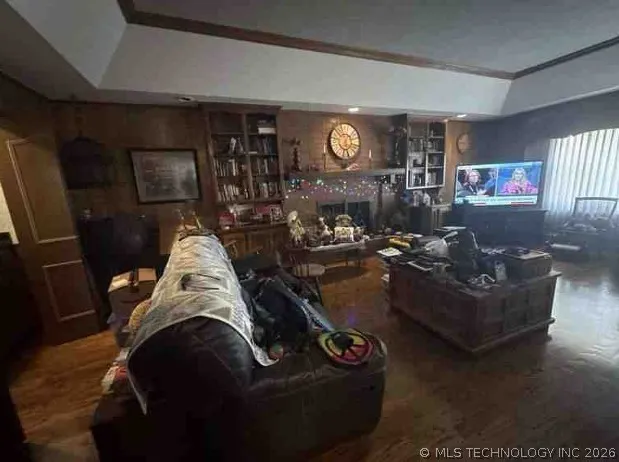 6105 Kingsbridge Drive Oklahoma City, OK 73162