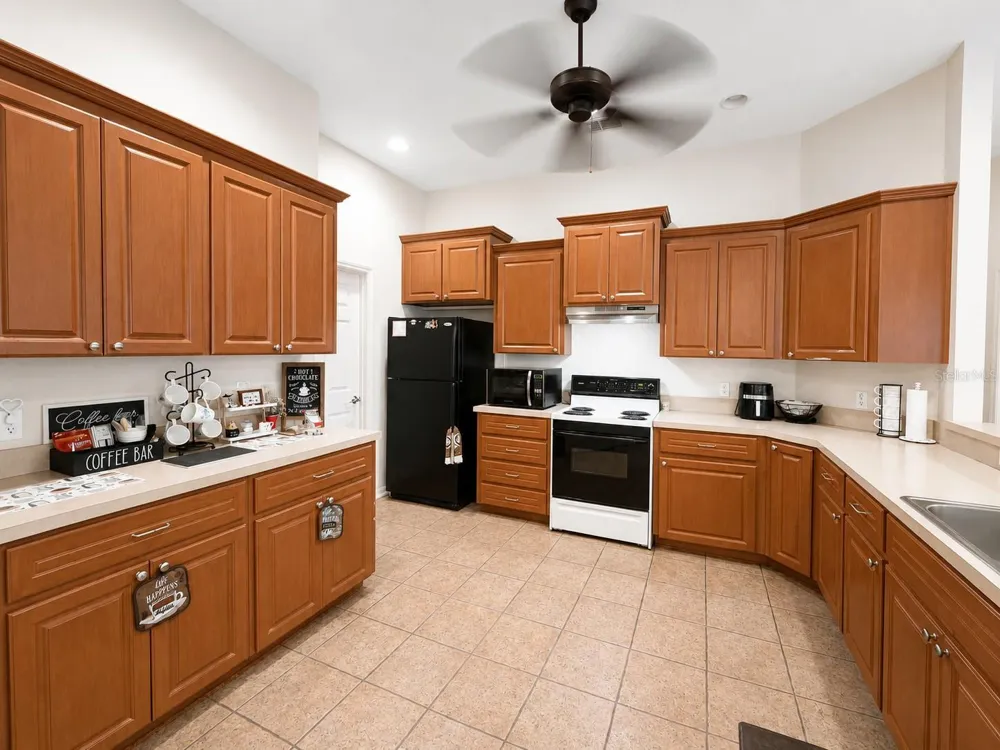 5635 CANVASBACK COURT Lakeland, FL 33805