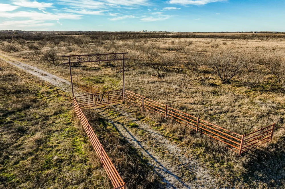 3151 Orth Olney, TX 76374