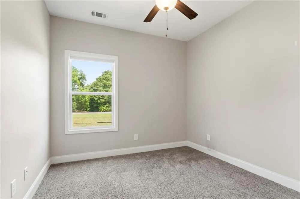 47 Hoke Street Maysville, GA 30558