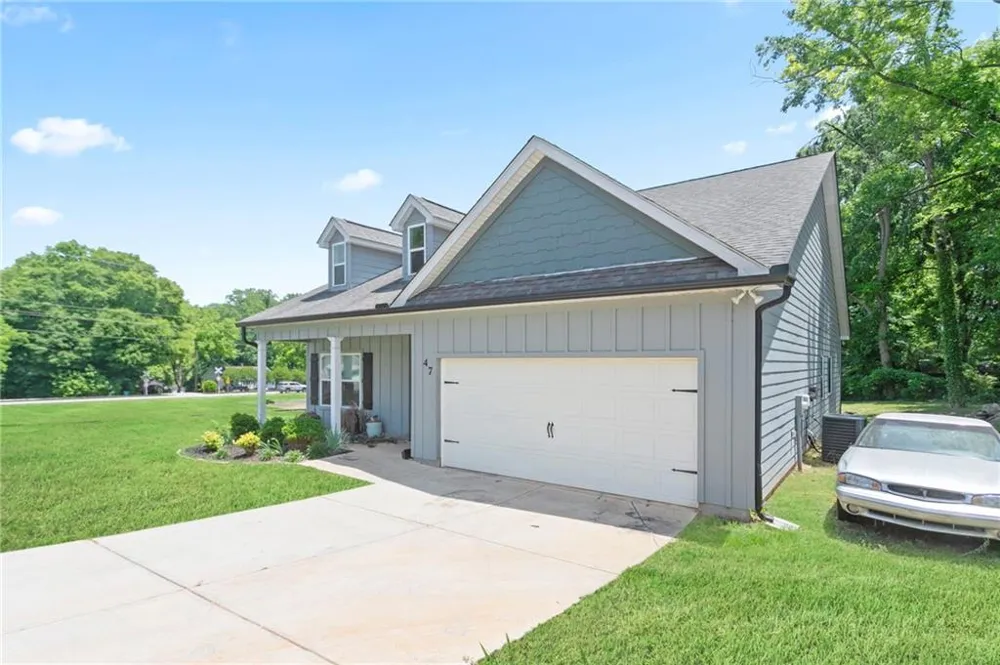 47 Hoke Street Maysville, GA 30558