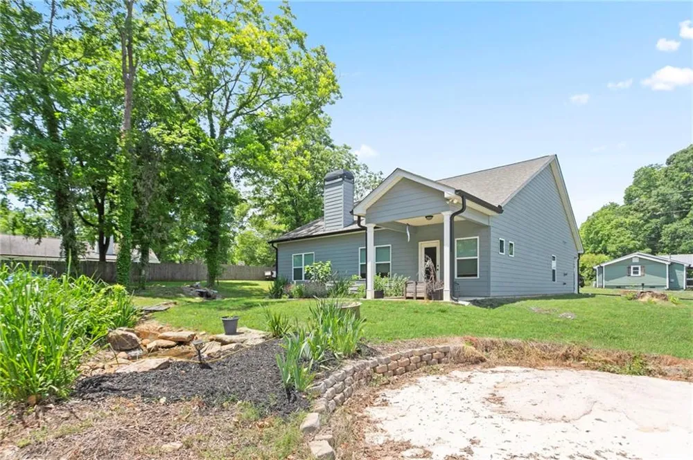 47 Hoke Street Maysville, GA 30558