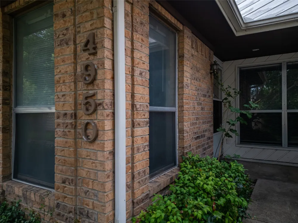 4950 Rolling Vista Mesquite, TX 75150
