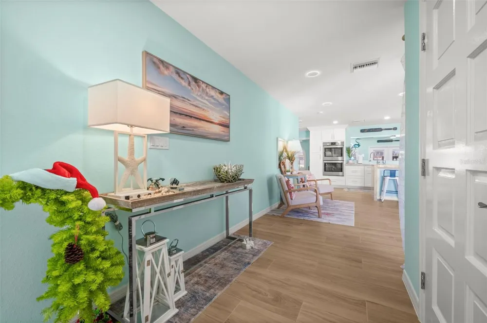 1432 VENETIAN COURT Cape Coral, FL 33904