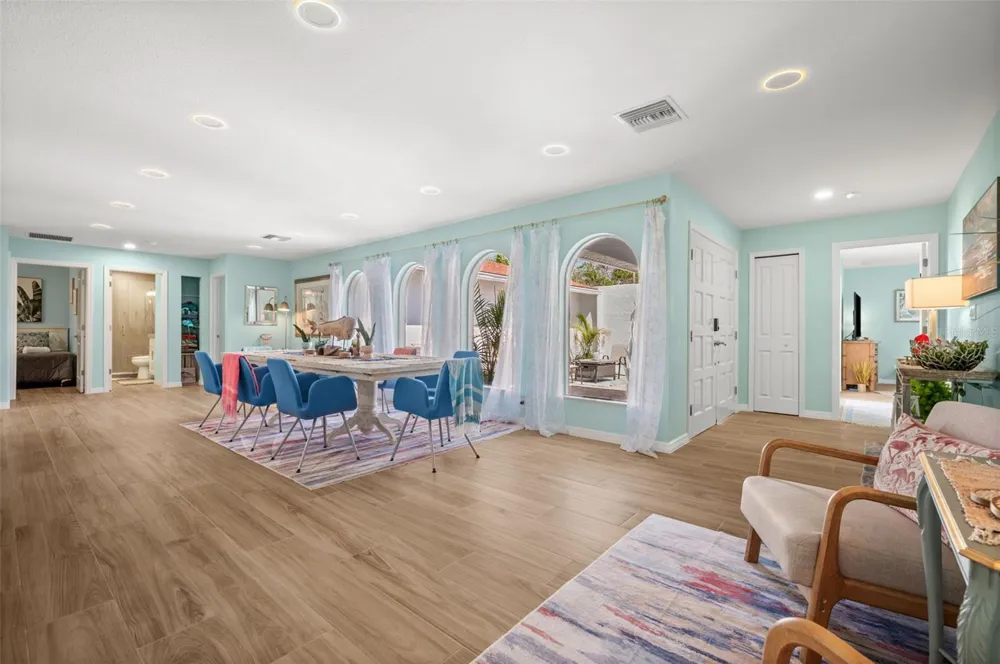 1432 VENETIAN COURT Cape Coral, FL 33904