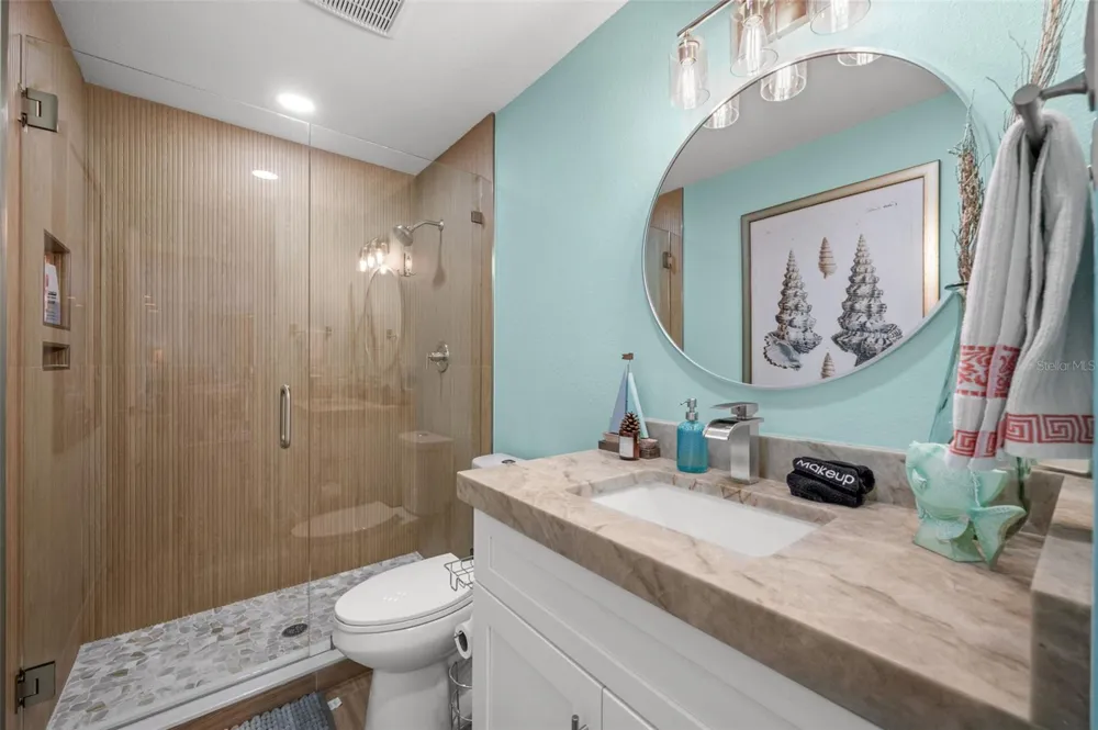1432 VENETIAN COURT Cape Coral, FL 33904