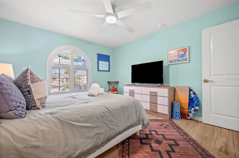 1432 VENETIAN COURT Cape Coral, FL 33904