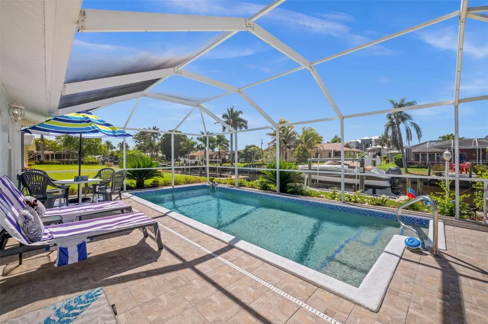 1432 VENETIAN COURT Cape Coral, FL 33904
