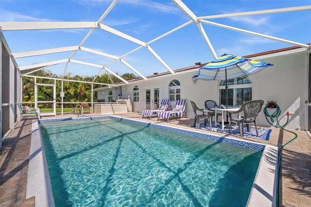 1432 VENETIAN COURT Cape Coral, FL 33904