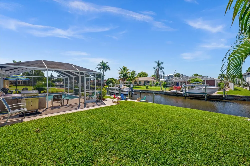 1432 VENETIAN COURT Cape Coral, FL 33904