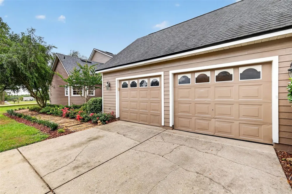 20514 BILL COLLINS ROAD Eustis, FL 32736