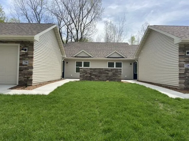 728 Violet Way St. Joseph, MI 49085