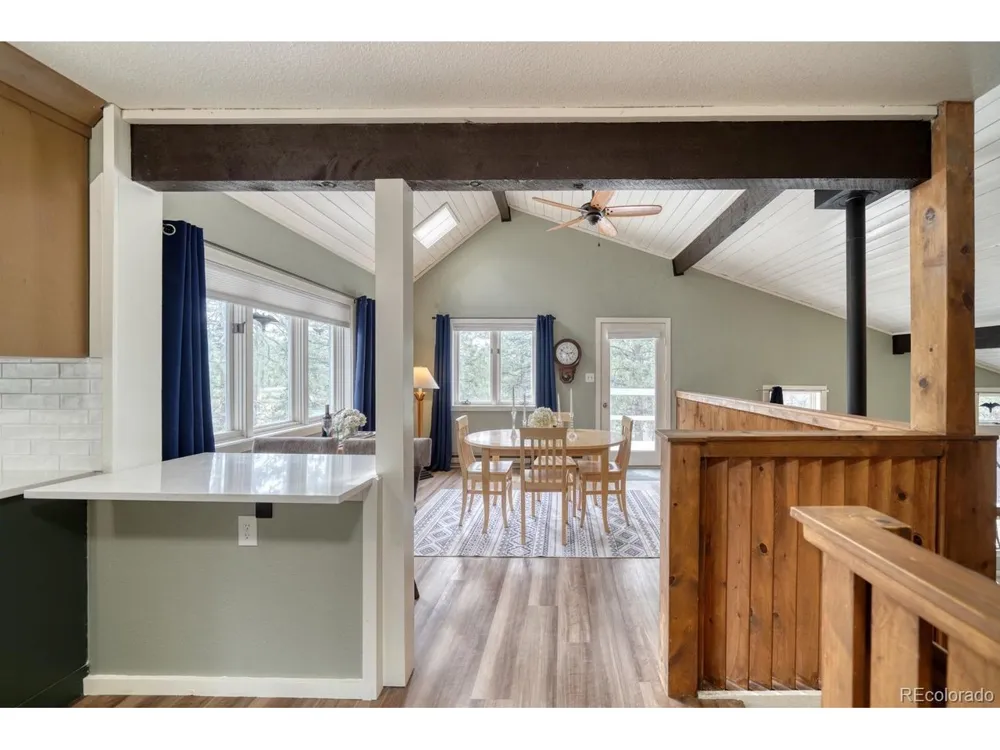 453 Black Fawn Lane Westcliffe, CO 81252